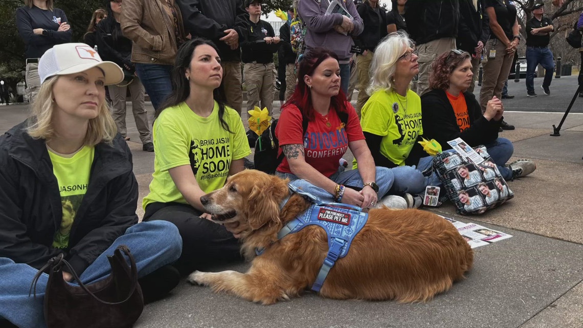 Families, search teams gather to mark National Missing Persons Day at Texas Capitol