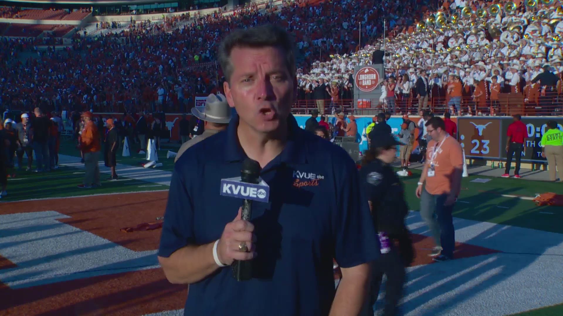 KVUE's Mike Barnes has reaction from Tom Herman and Shane Buechele after UT's win over Baylor