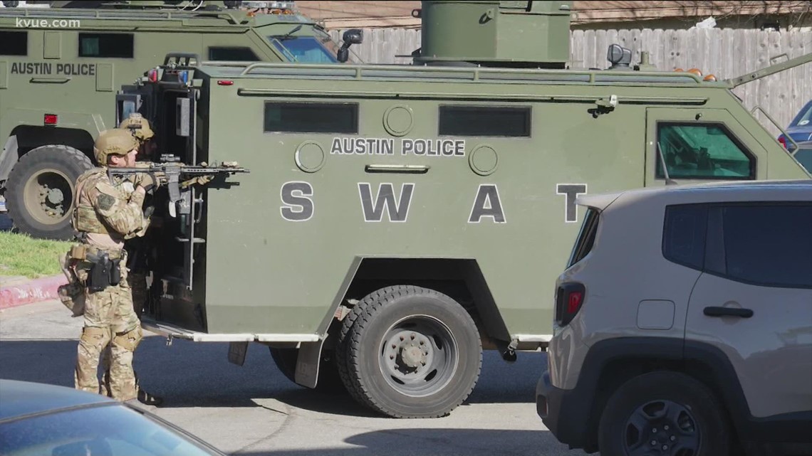 Suspect In Custody After Standoff With SWAT | Kvue.com