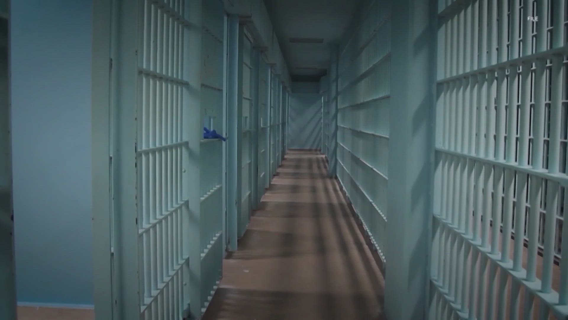 kvue.com - Jessica Cha - Designed to kill the industry' | New hemp regulations in Texas force retailers to pull most smokeable products