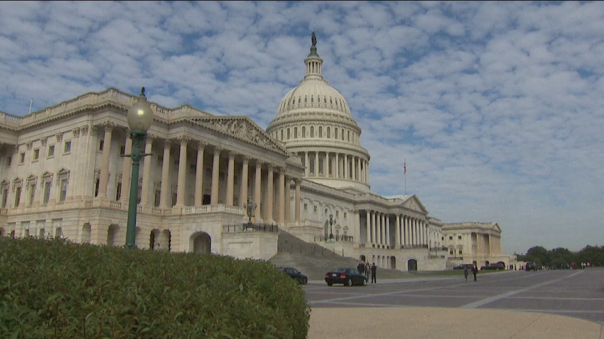 Austin congressman Lloyd Doggett (D) says a shutdown means no pay for many federal employees, something that can be detrimental for families all over the U.S.