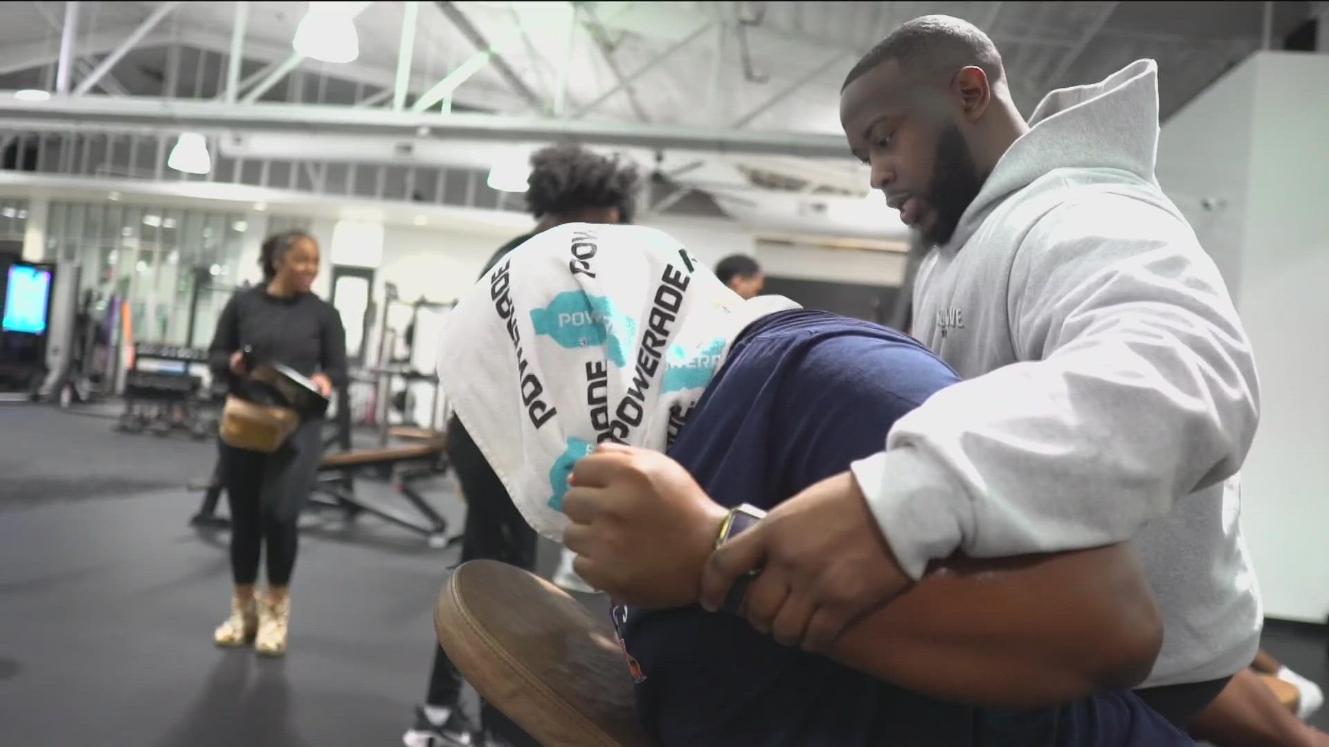 A group of NFL Draft hopefuls enlisted the help of Austin Strength Coach Jordan Bush to help push their bench press numbers to new heights.