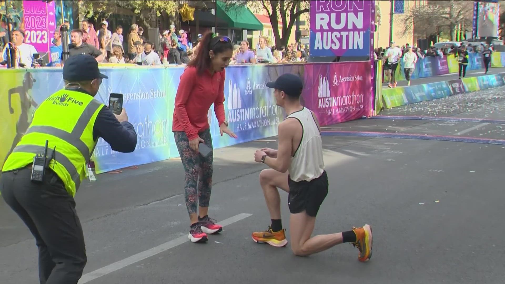 On Sunday, runners participated in the 2023 Austin Marathon, Half Marathon and 5K. At the finish line, there was a beautiful proposal.