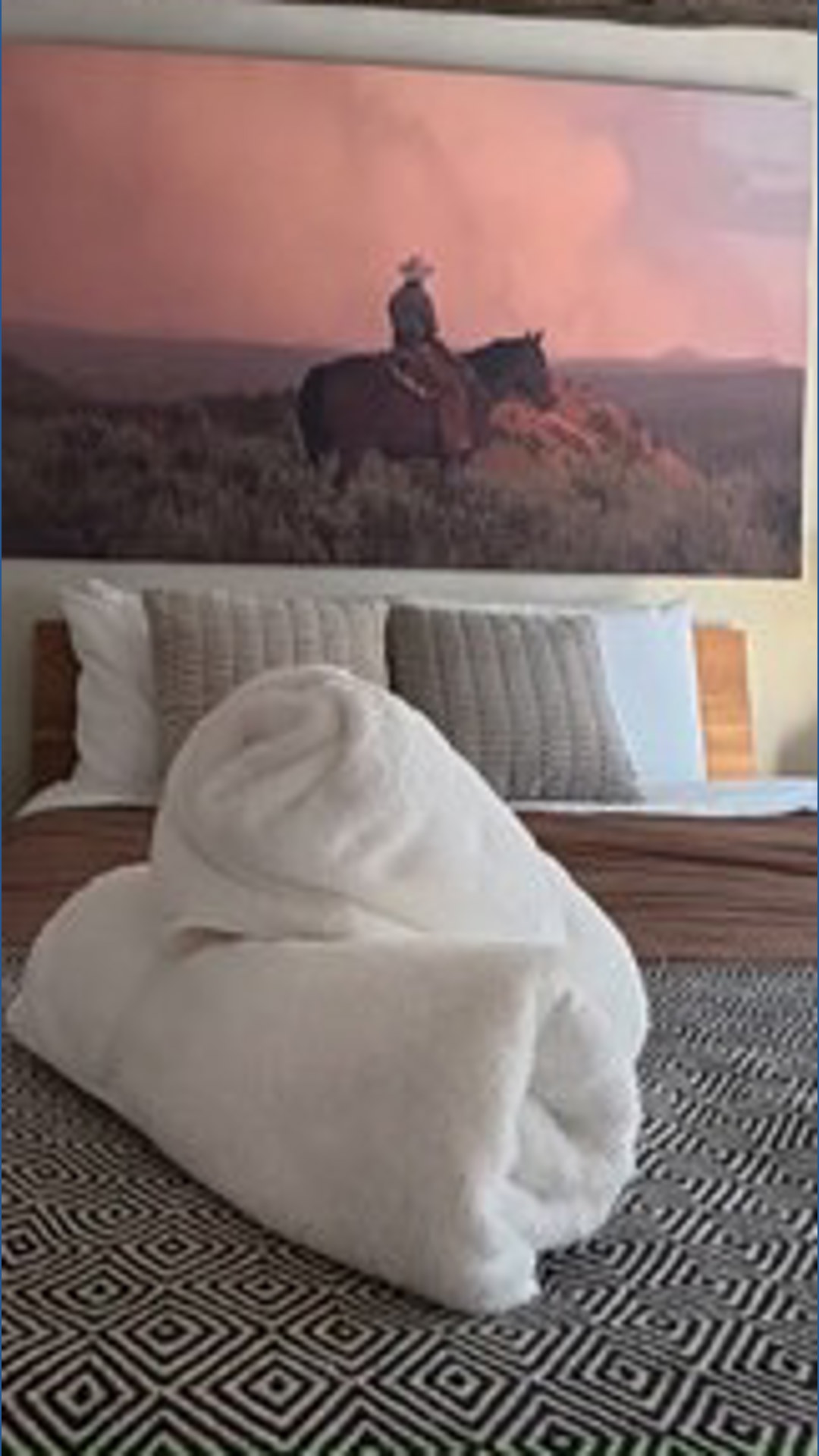 Airbnb hosts, guests react to rule changes | kvue.com