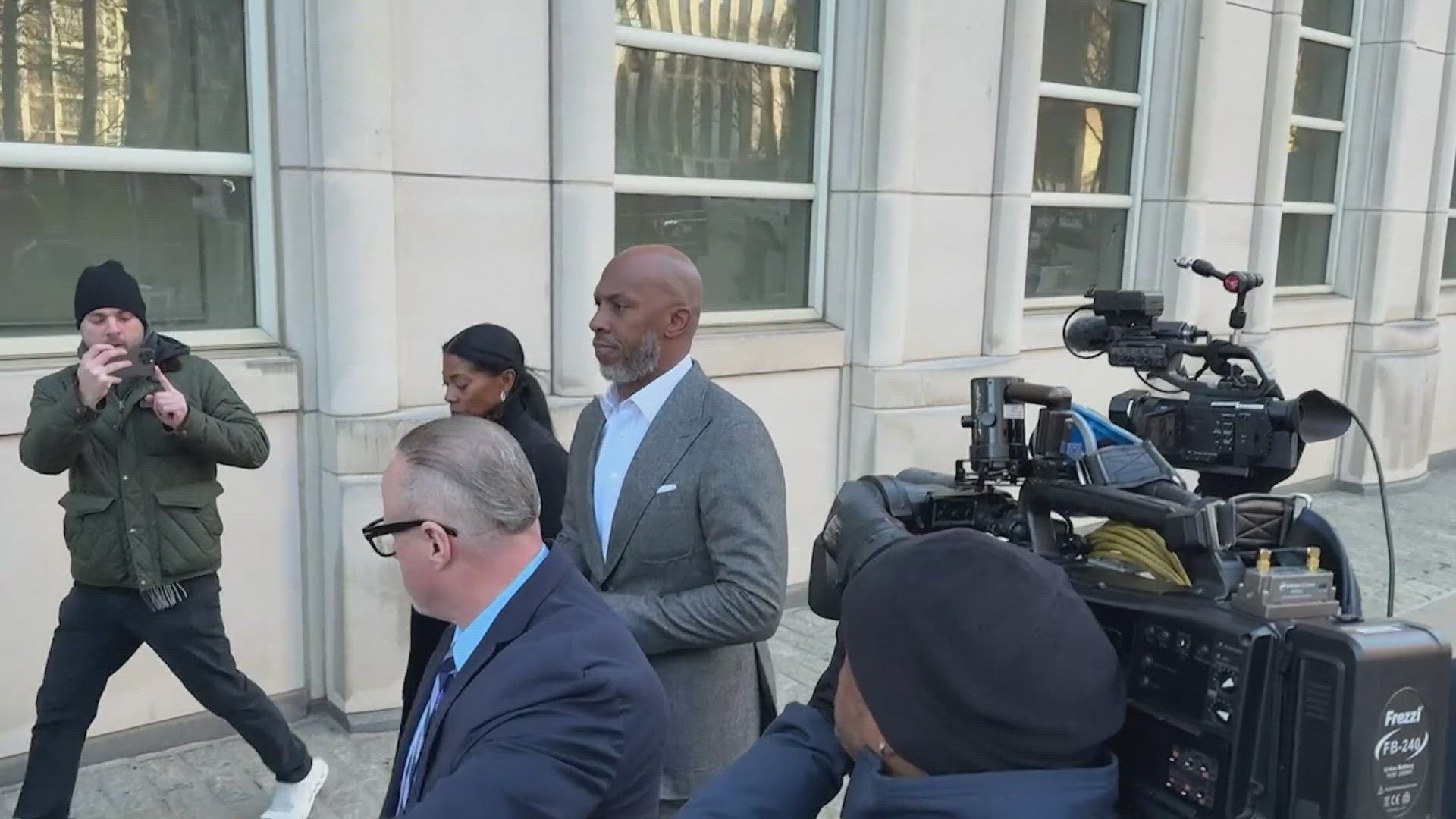Luring People In Portland Trail Blazers coach Chauncey Billups pleads not guilty in ...