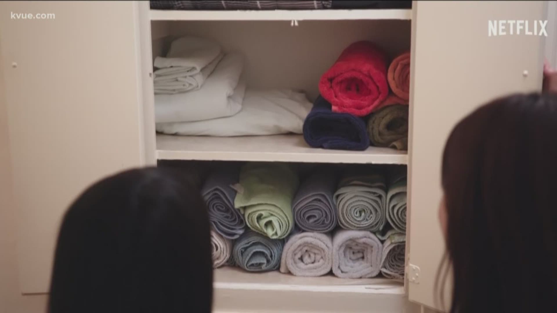 A new show on Netflix has viewers looking to de-clutter in the new year. KVUE decided to test out the KonMari method.