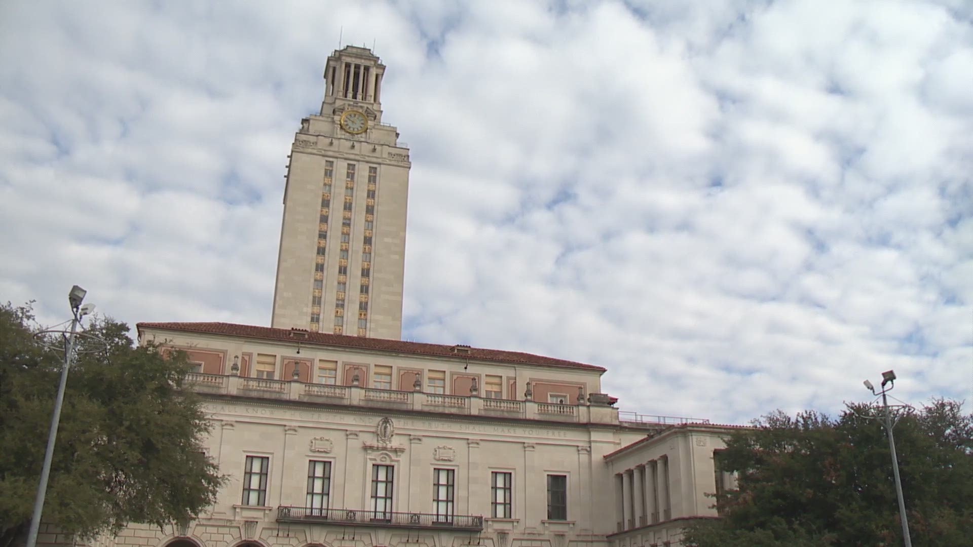 WATCH UT Austin Tower chimes in honor of H.W. Bush