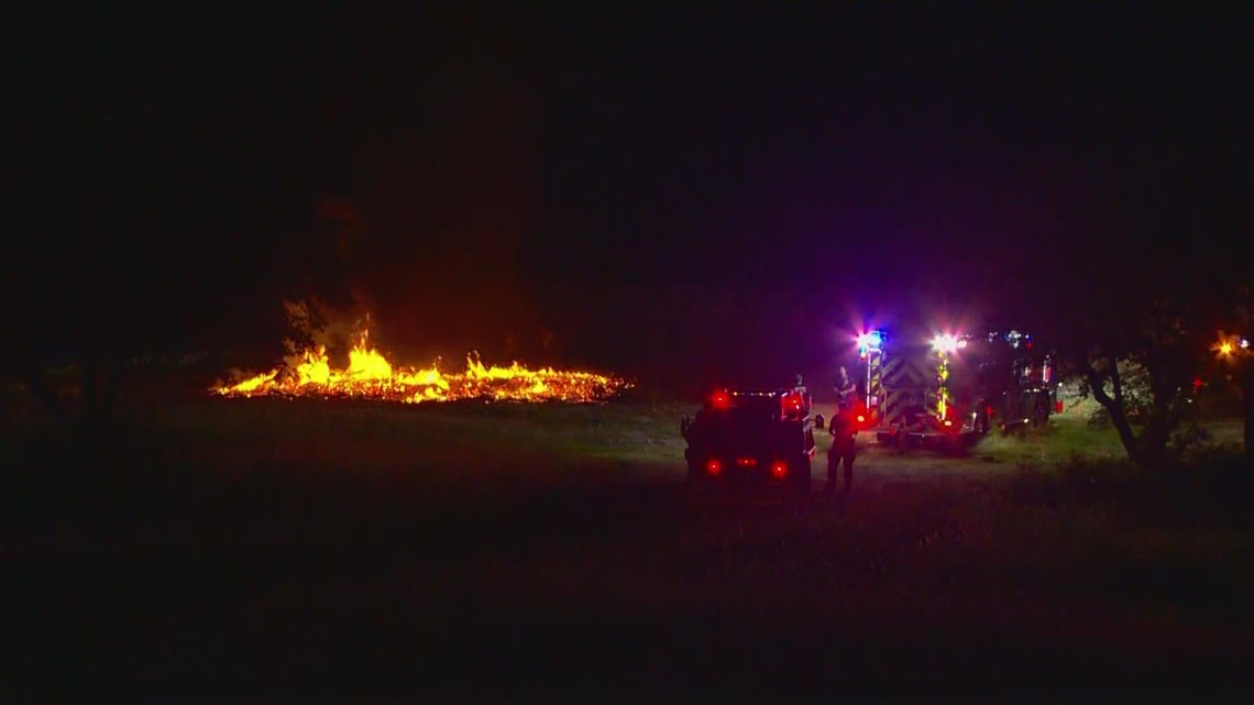 Austin fire crews responded to 90 fires in four hours on July 4 | kvue.com