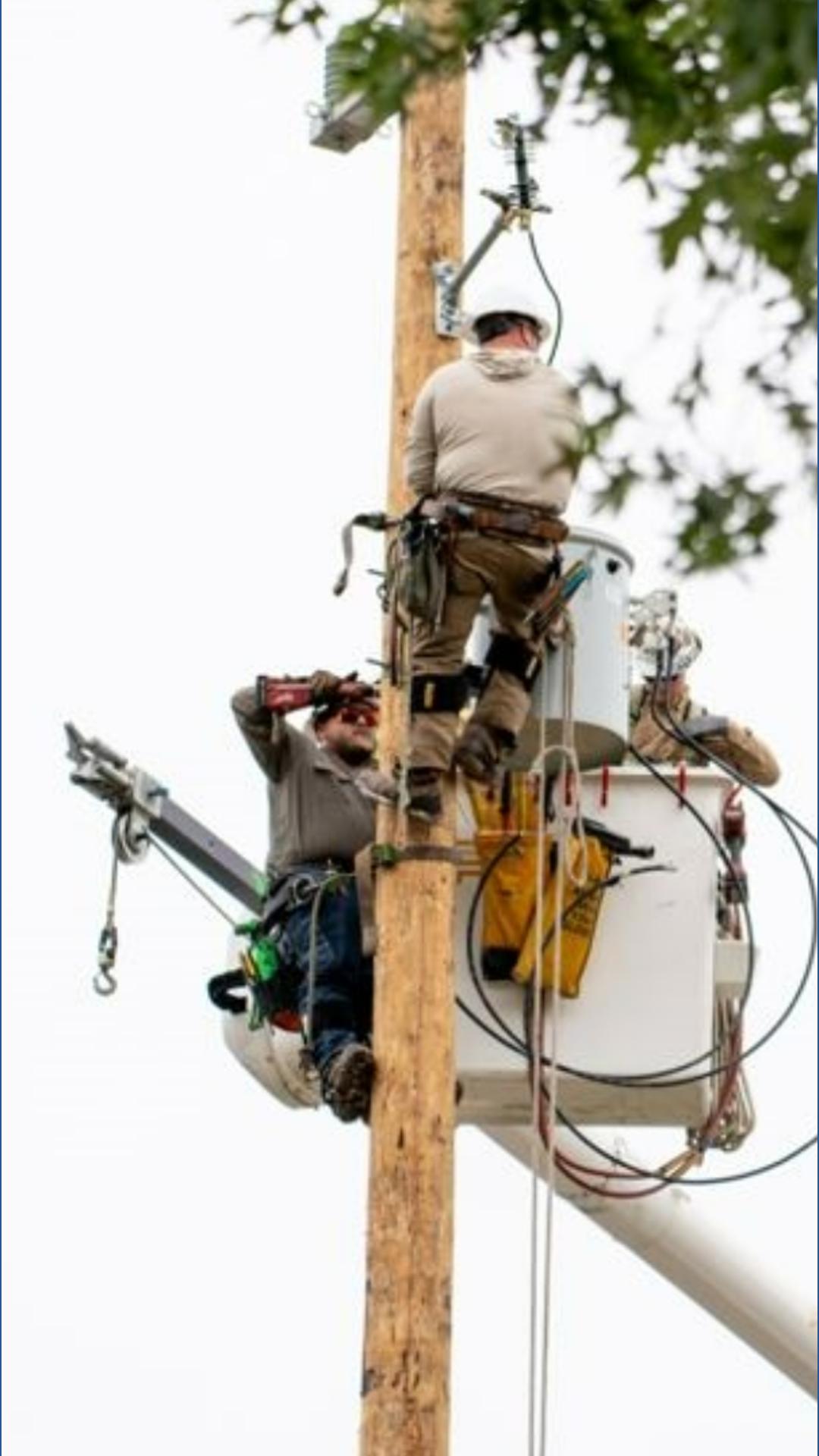 Austin Energy getting help from mutual aid to repair broken utility ...