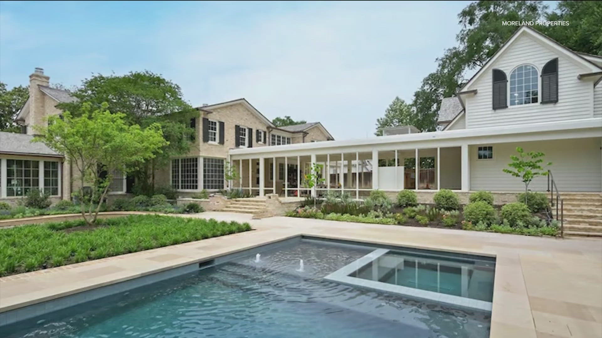 The actress' home in Tarrytown includes seven bedrooms on 1.24 acres of land. 