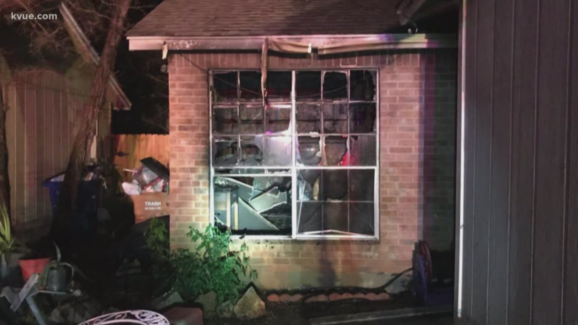 Man arrested after allegedly setting southwest Austin duplex on fire ...