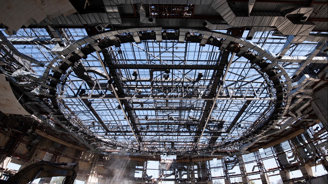 Frank Erwin Center Demolition Continues In Austin, Texas | Kvue.com