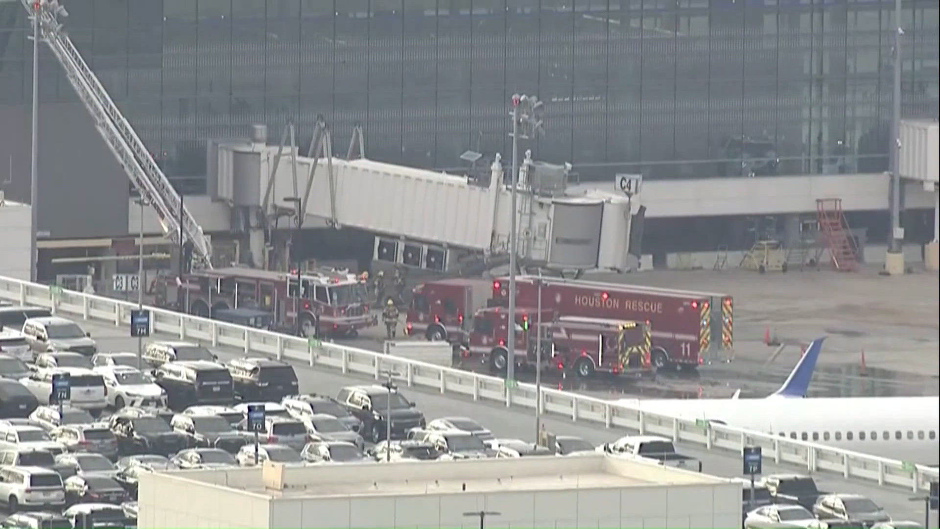High Point University Inside Fire breaks out Tuesday at restaurant inside Houston's George Bush ...