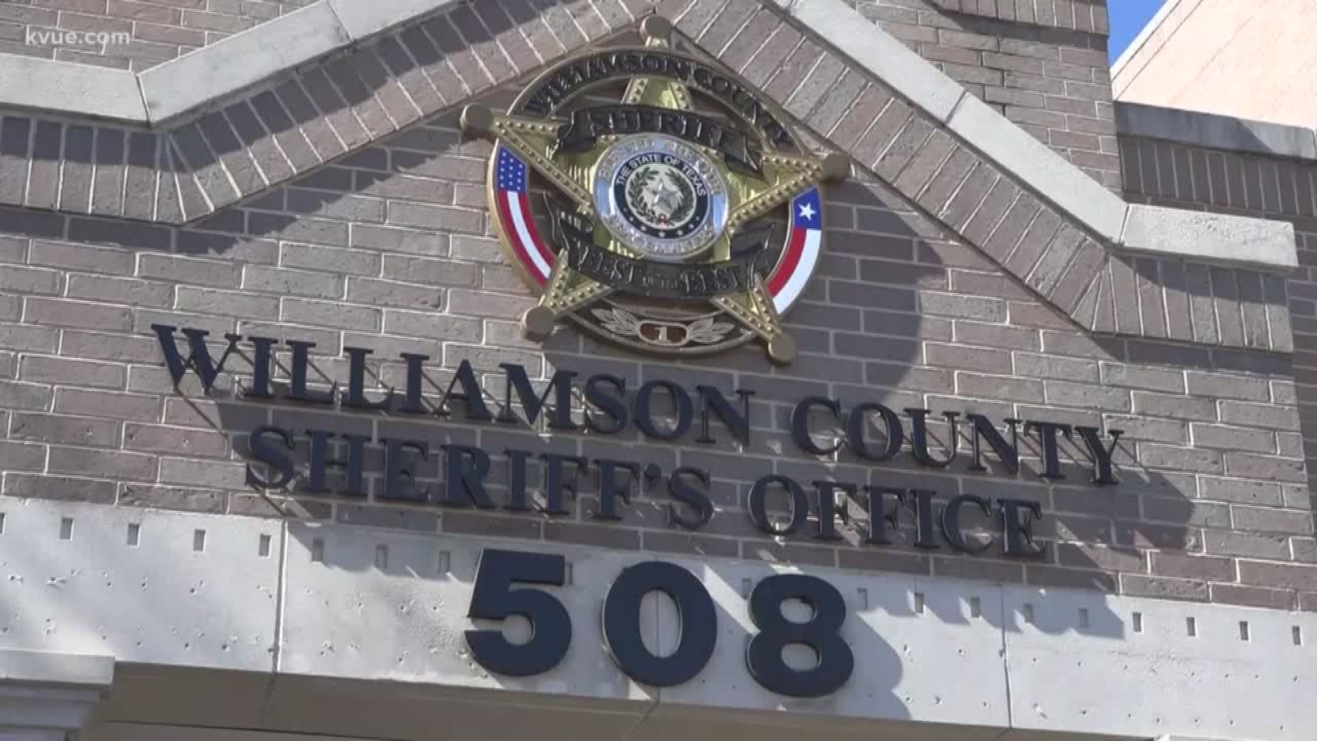 The Williamson County Sheriff's Office is one step closer to tracking down an attempted car burglar who was caught in the act Monday morning.