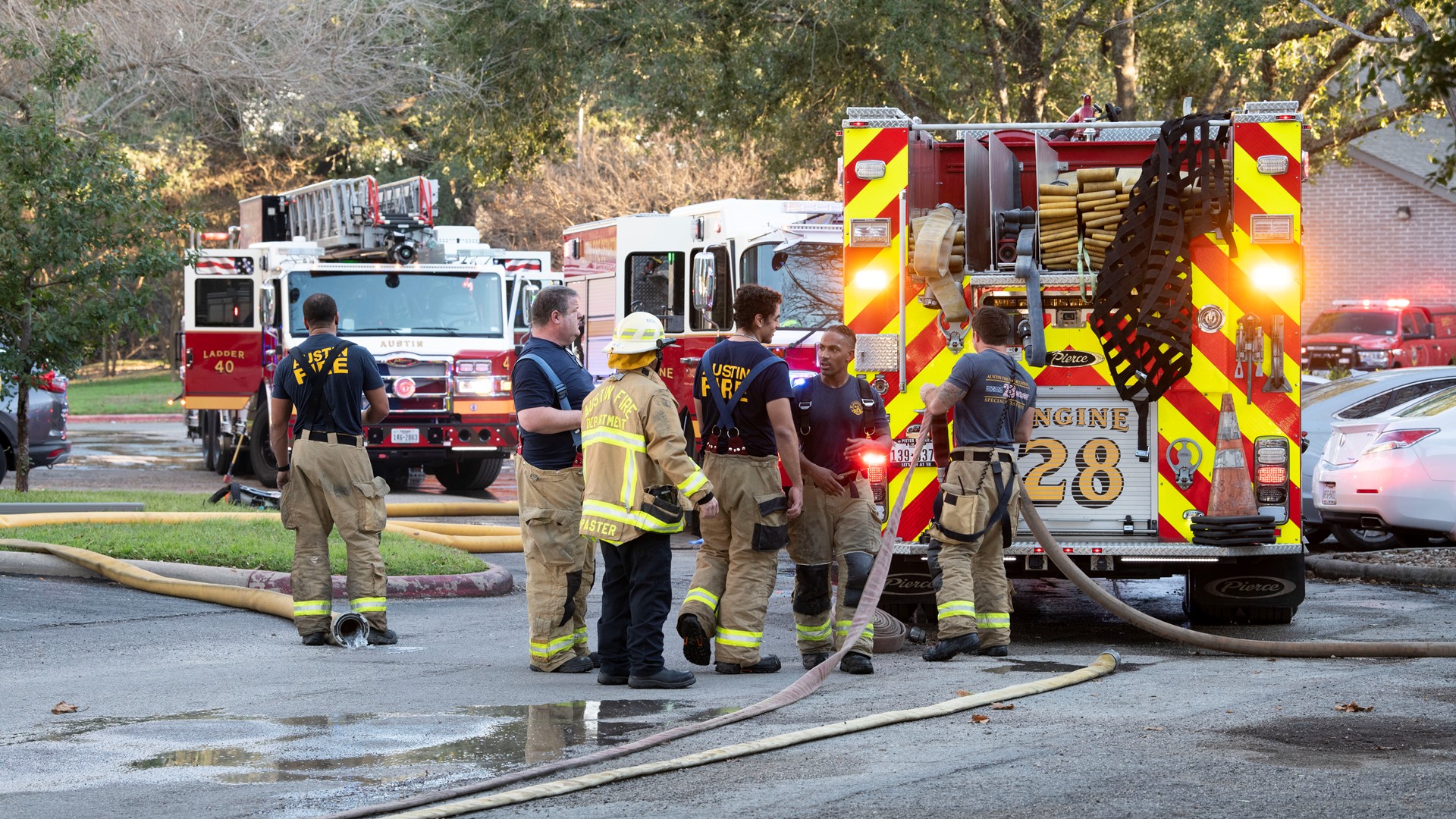One dead in North Austin condominium fire | kvue.com