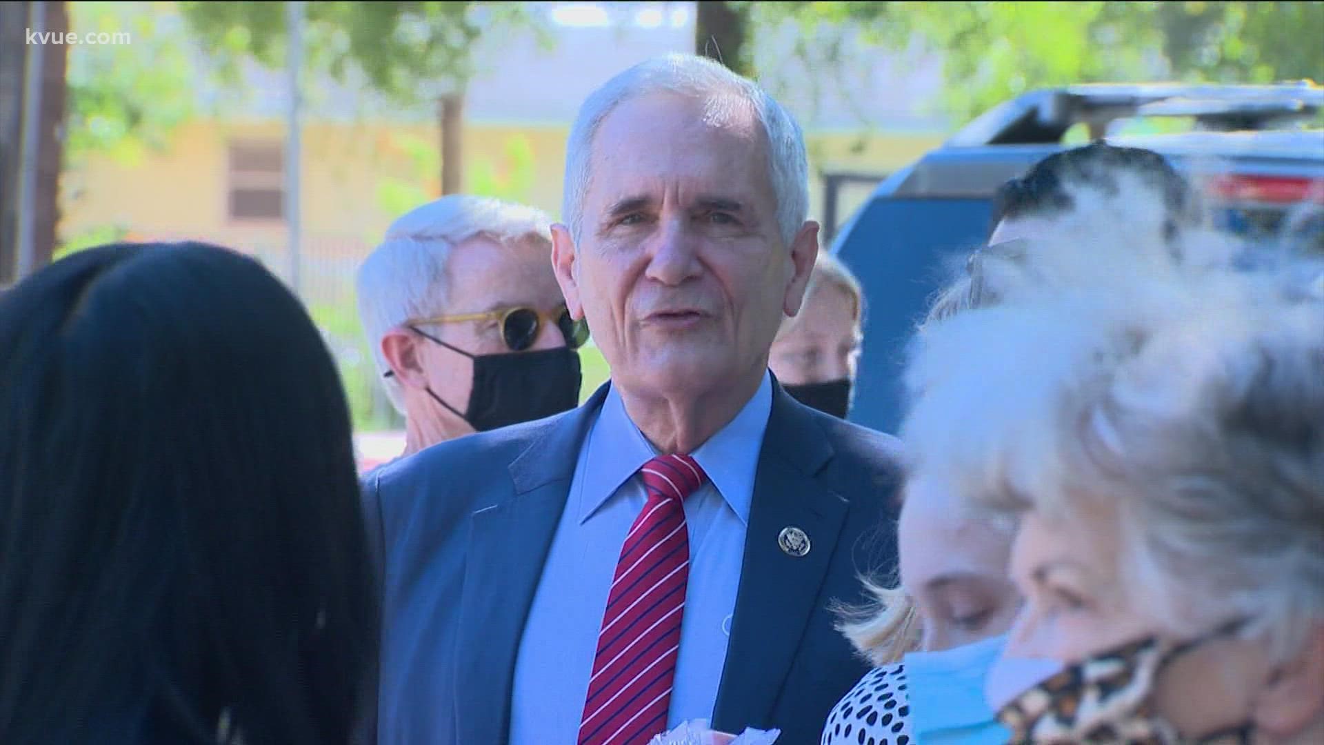 A longtime congressman is running to represent a new district in the city of Austin.