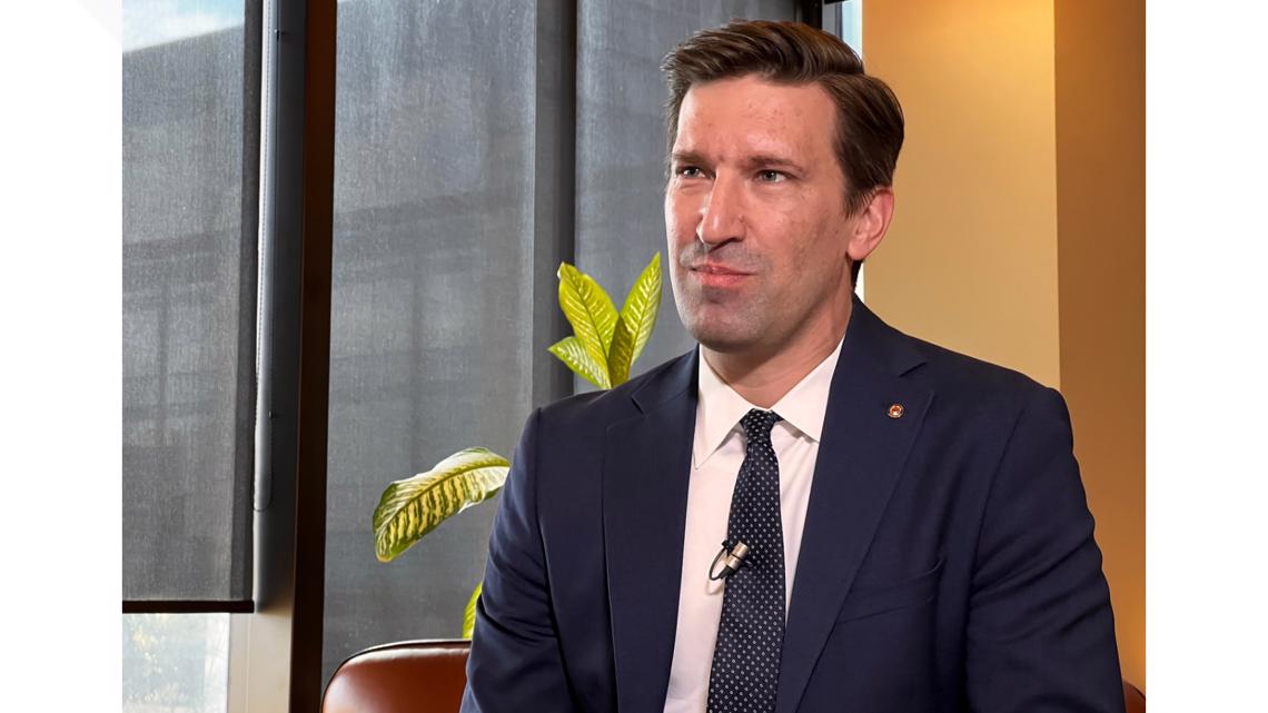 Austin City Council votes to fire City Manager Spencer Cronk | kvue.com