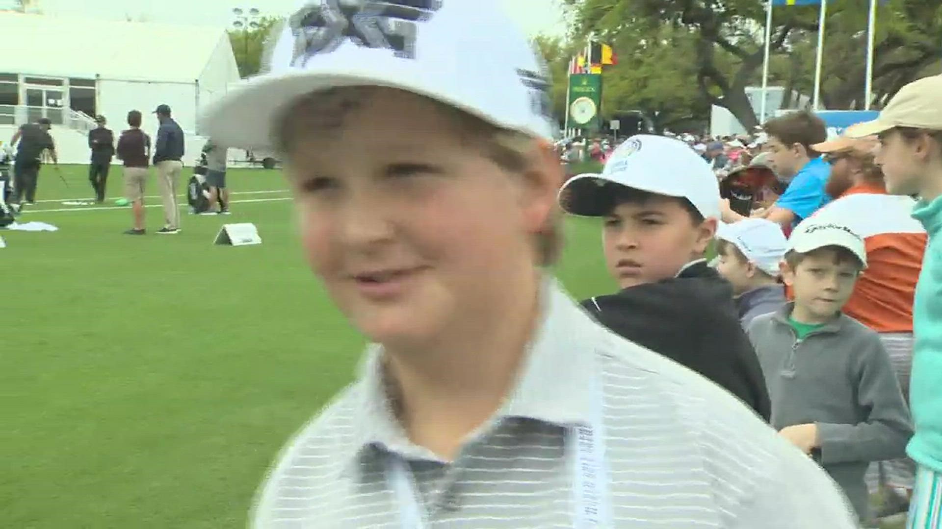 Jordan Spieth has autographed this young man's forehead 4-times at Dell Match Play.