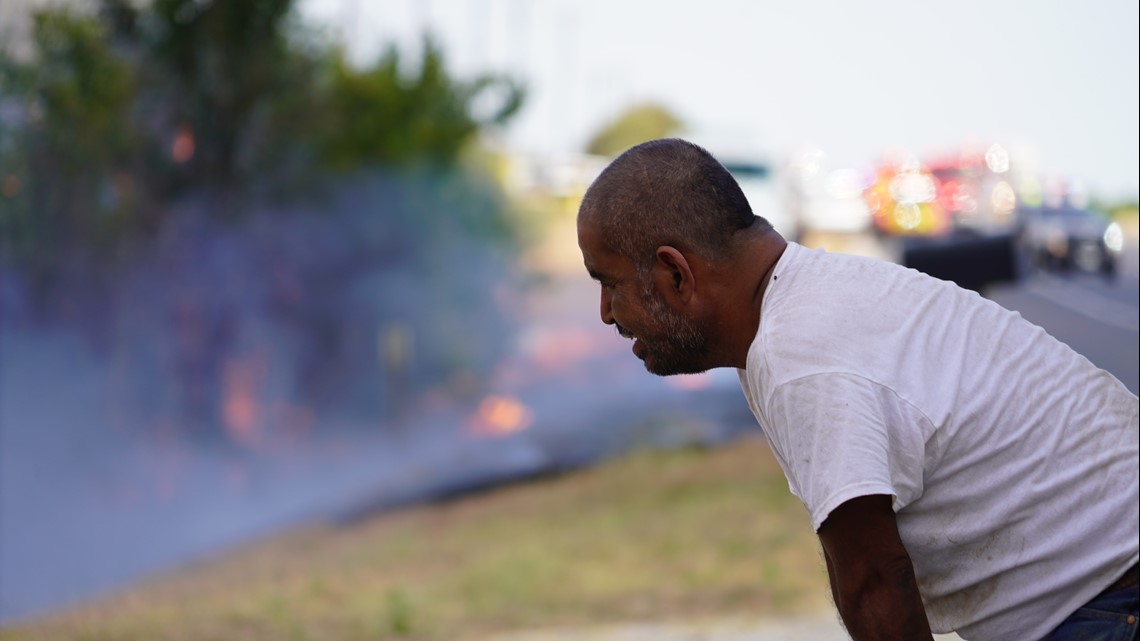 Bastrop County, Texas crews battle grass fire near Highway 71 - Vimarsana News