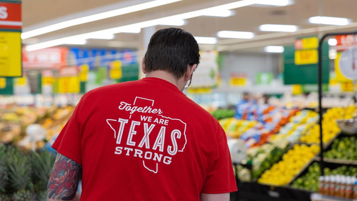 Multi-level H-E-B opens in west Austin