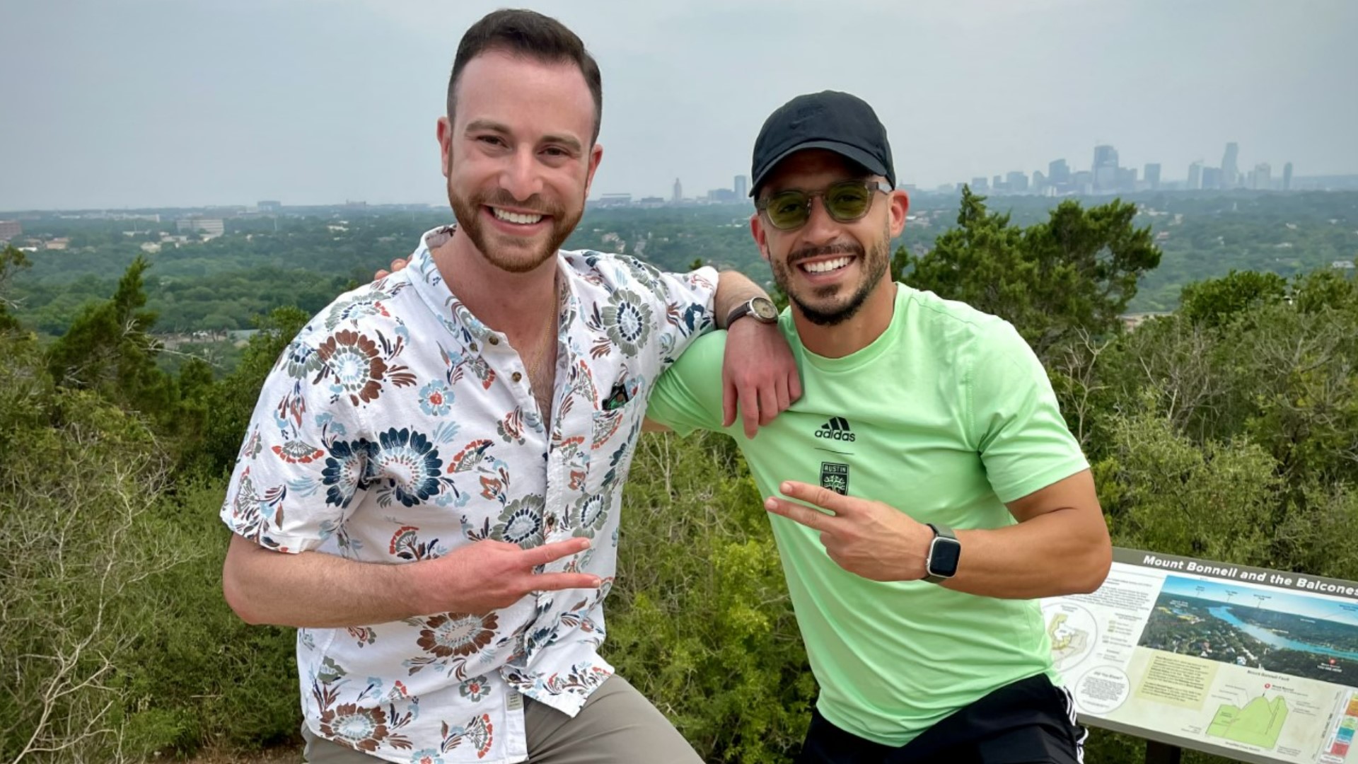 In KVUE's second episode of Outside the Box with Austin FC, Tyler Feldman climbs Mt. Bonnell with midfielder Felipe Martins.