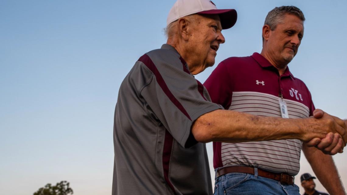 Cameron Yoemen PA announcer Bertie Shuemate celebrates 50 years | kvue.com