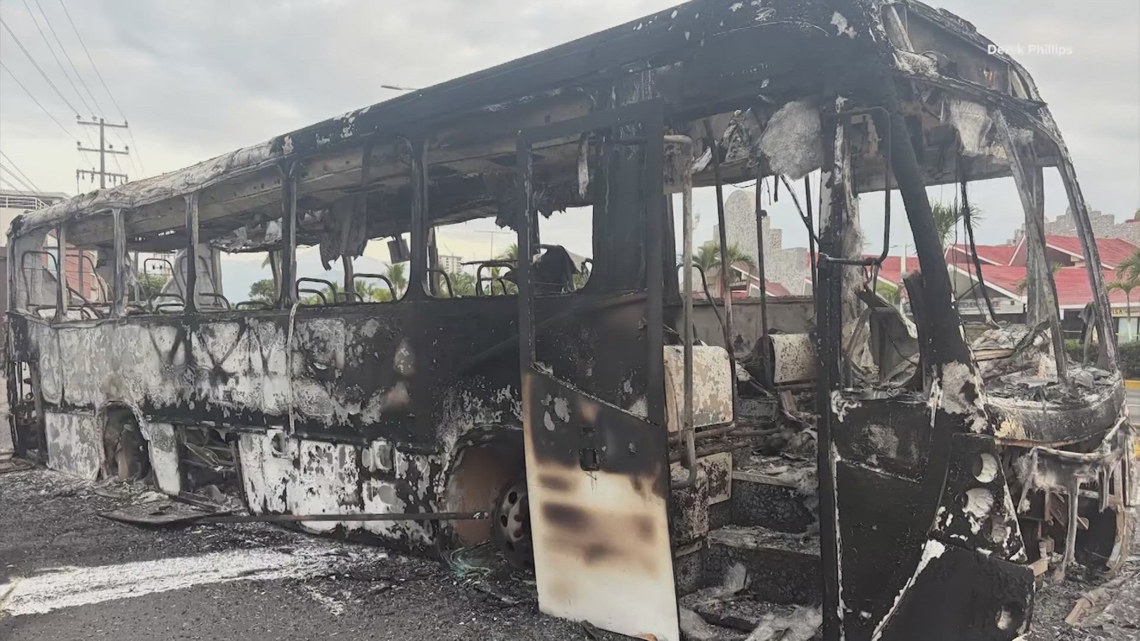 Texas man stranded in Puerto Vallarta amid cartel clashes shares emotional ordeal Derek Phillips said he's been in constant contact with his family in Tyler, as well as his wife and children in Houston.