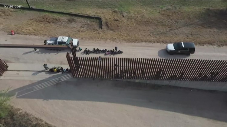 Texas governor wants to transport migrants from the southern border to Washington