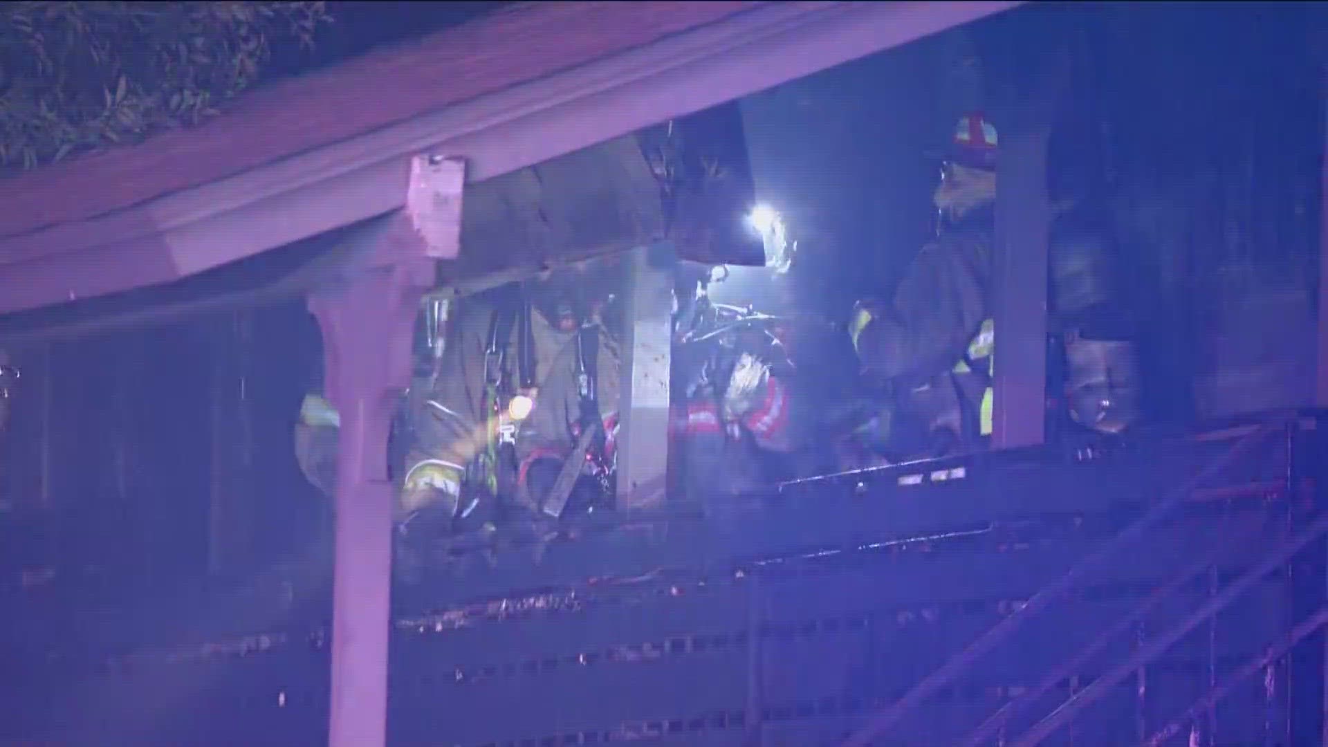 North Austin apartment complex fire displaces dozens | kvue.com