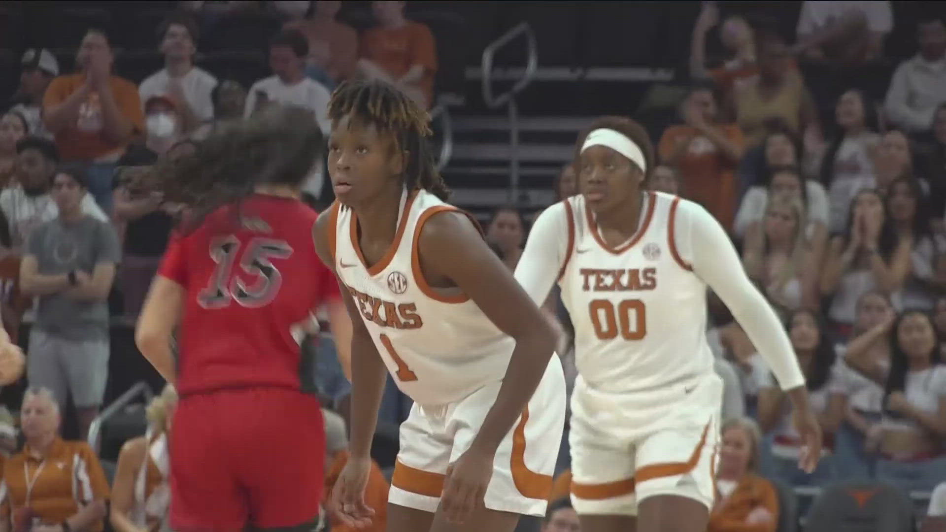 Texas women's basketball tipped off their season on Sunday against Southeast Missouri State. The ladies are primed to have a sensational season.