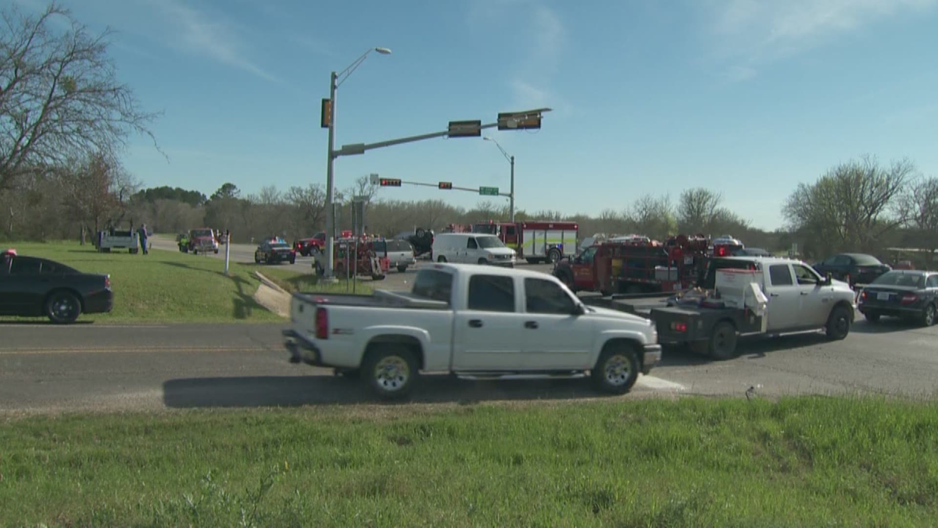 4 dead after wrong-way crash in Bastrop