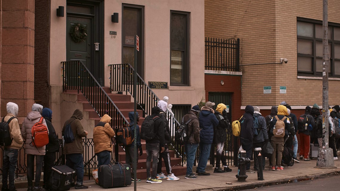 Texas busing migrants to New Jersey to avoid New York City rules - Vimarsana News