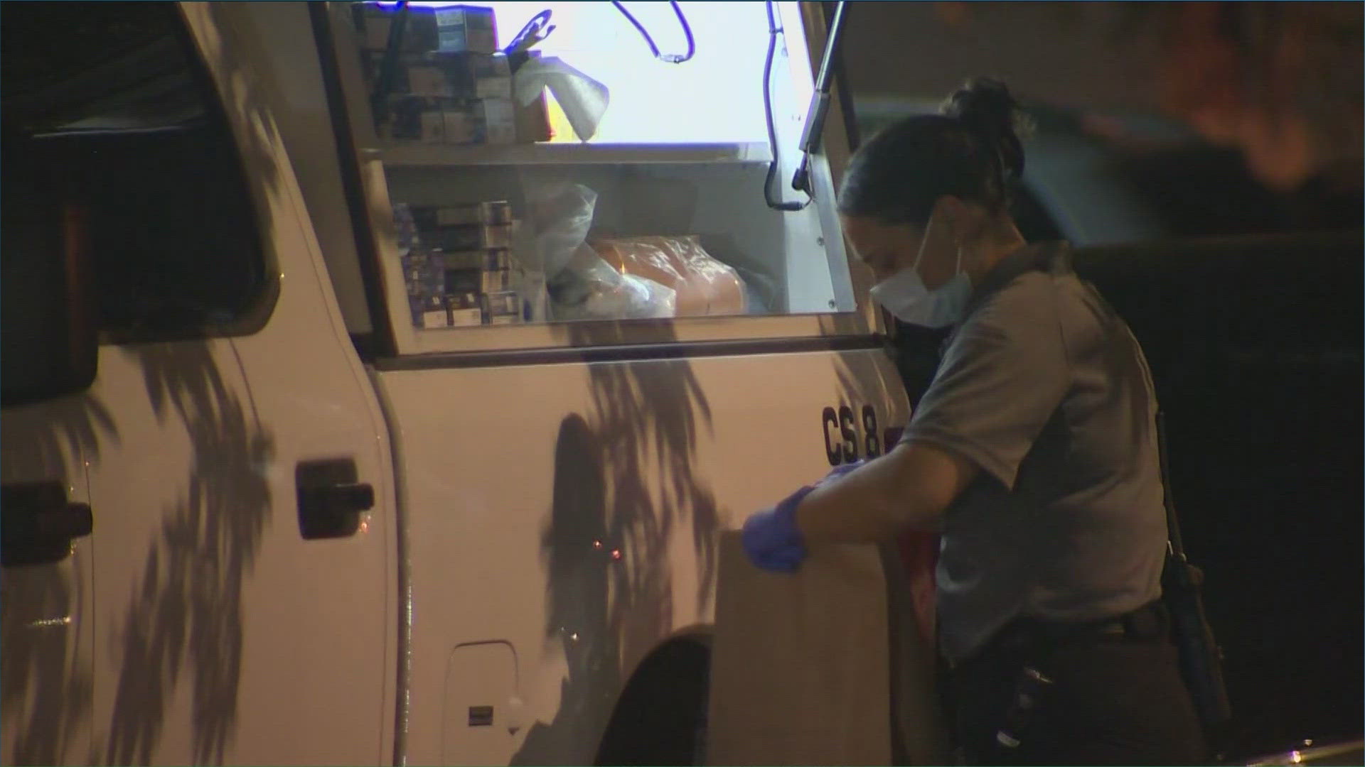 Police investigate murder-suicide after 2 bodies found in North Austin ...