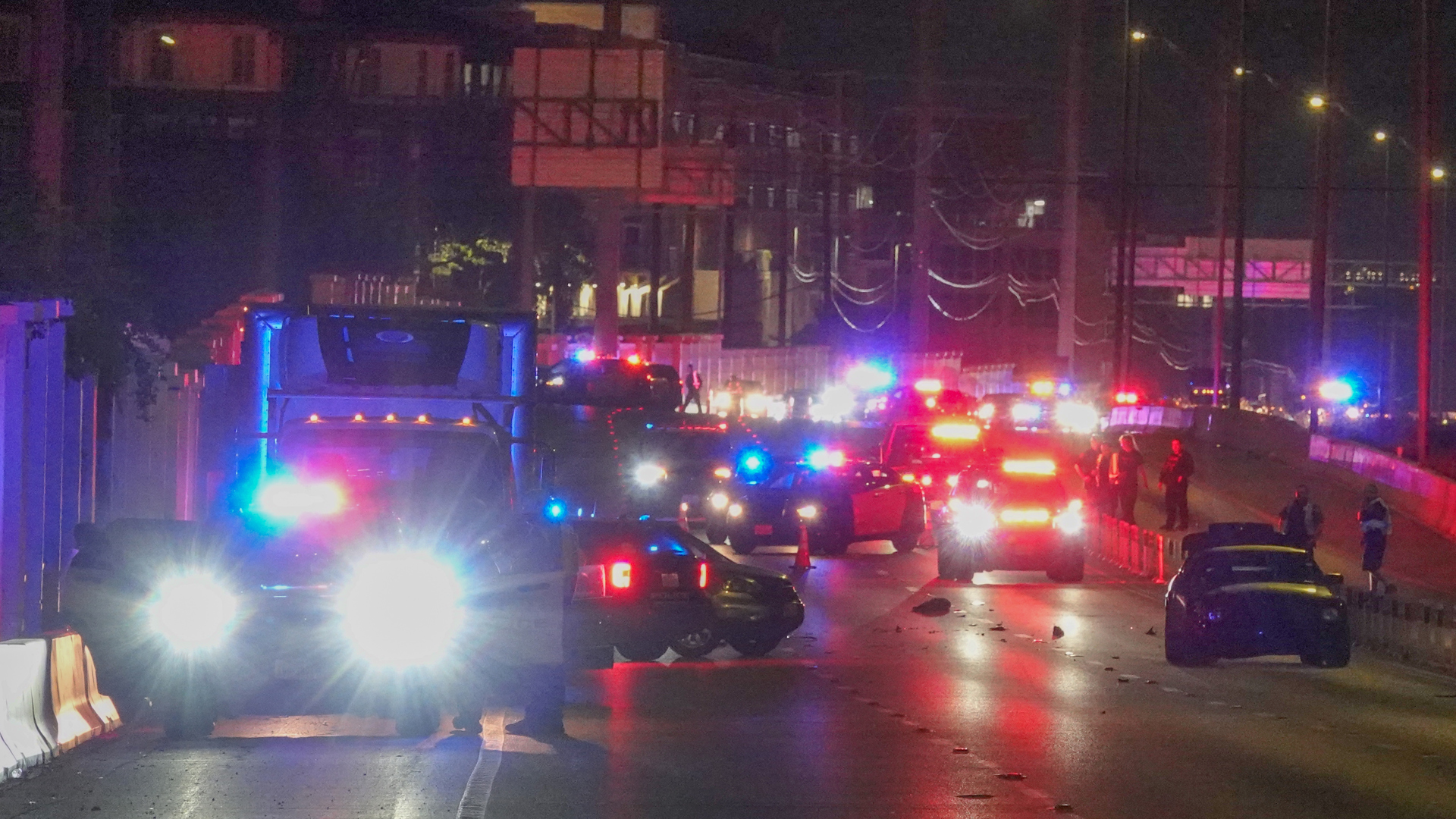Mopac North MoPac Expressway reopens after deadly pedestrian crash Wednesday ...