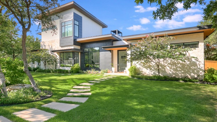 Texas Football Coach Steve Sarkisian has listed his home, but he's staying in the Austin area
