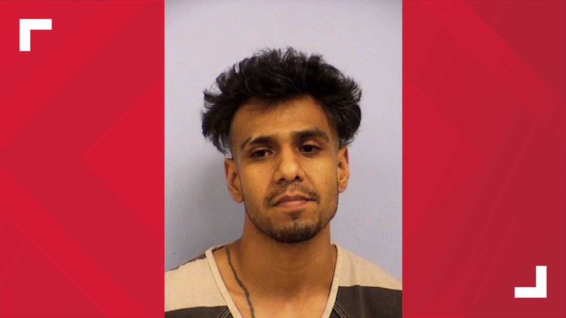 Austin man charged after baby left with broken bones, bruises 