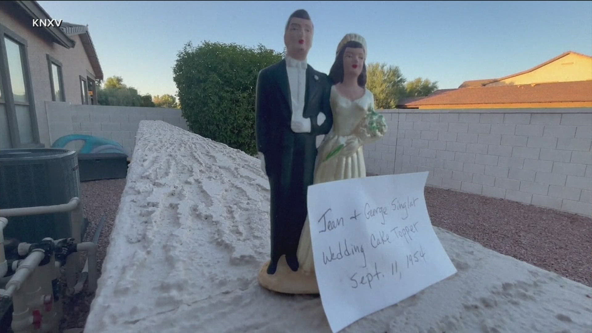 A handyman was fixing a home in Arizona when he found the cake topper with a note attached in a drawer.