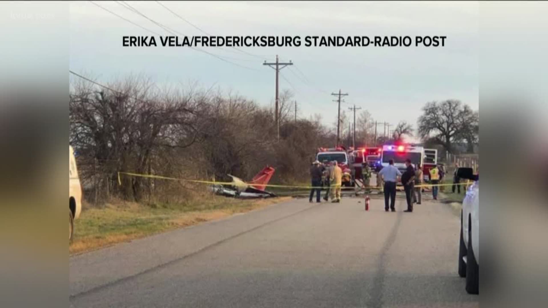The pilot of a single-engine plane died after crashing Thursday afternoon in an area just outside Fredericksburg, Department of Public Safety officials said.