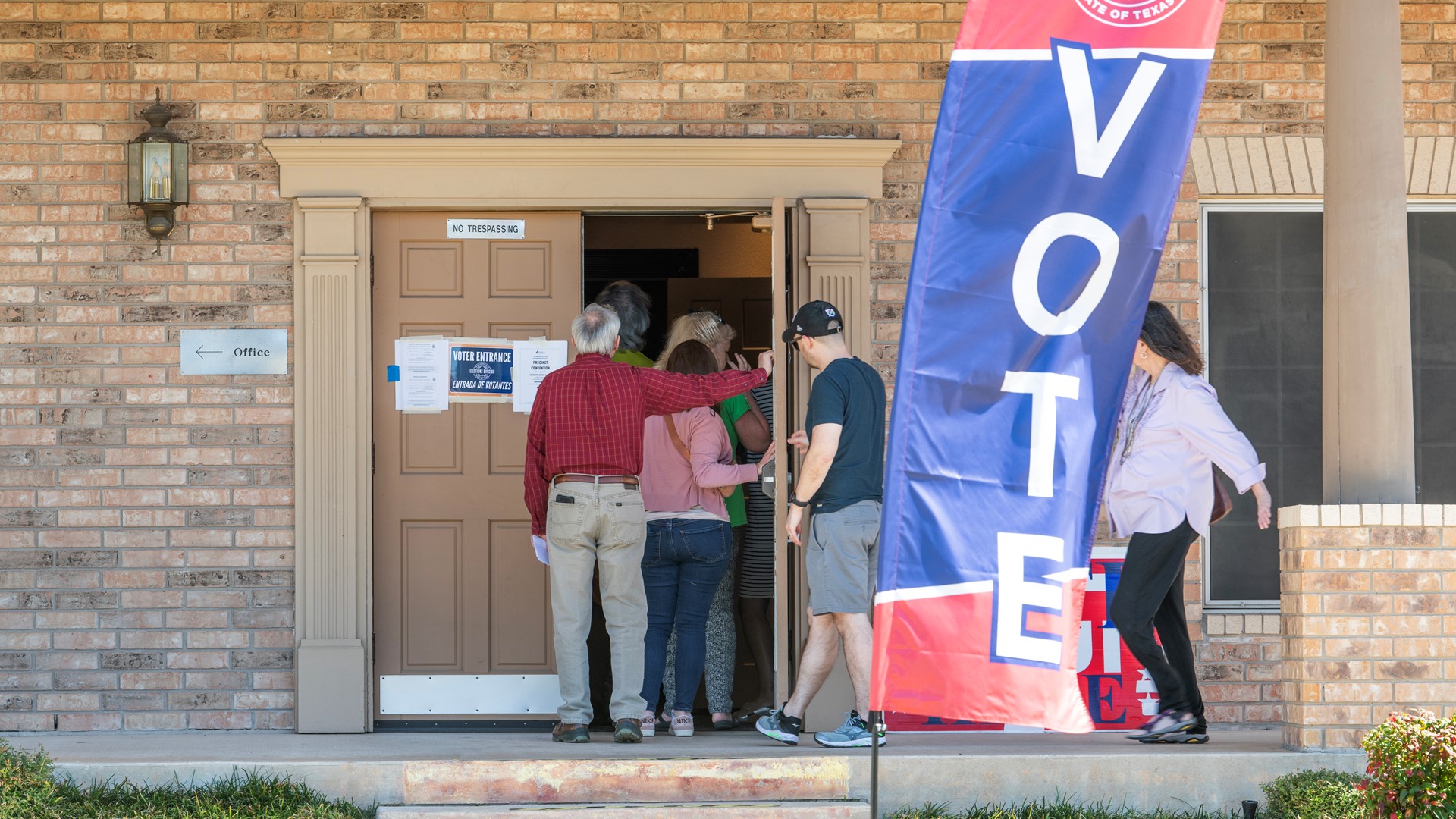 With Election Day less than six weeks away, time is running out to make sure you're registered.