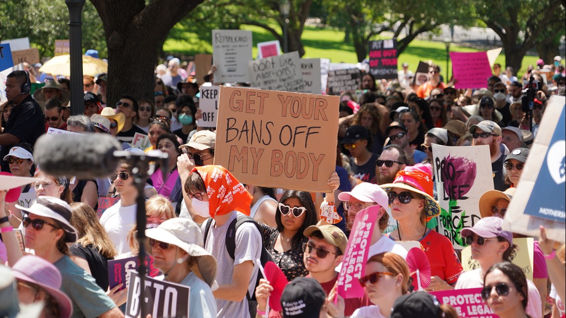 Abortion rights advocates rally at Texas Capitol Saturday | kvue.com