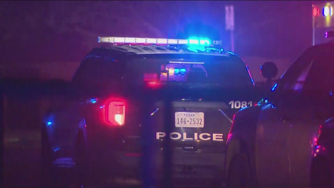 Austin police search for suspects in 2 weekend shootings | kvue.com