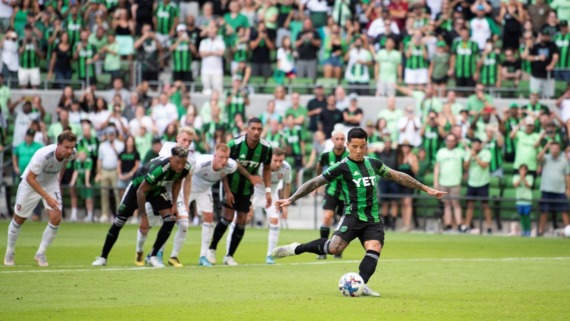 Djitté Hat Trick Clinches Austin FC's First Playoff Berth: Senegalese  striker comes up big in 3-0 win over Real Salt Lake - Sports - The Austin  Chronicle