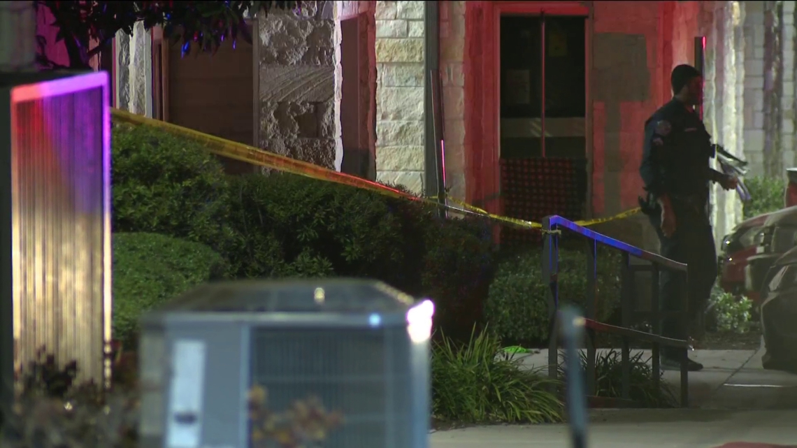 Austin police release new details in deadly shooting on East Wonsley ...