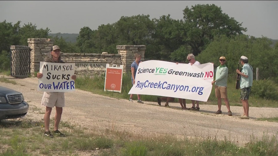 Rally held to protest resort development near Hamilton Pool | kvue.com