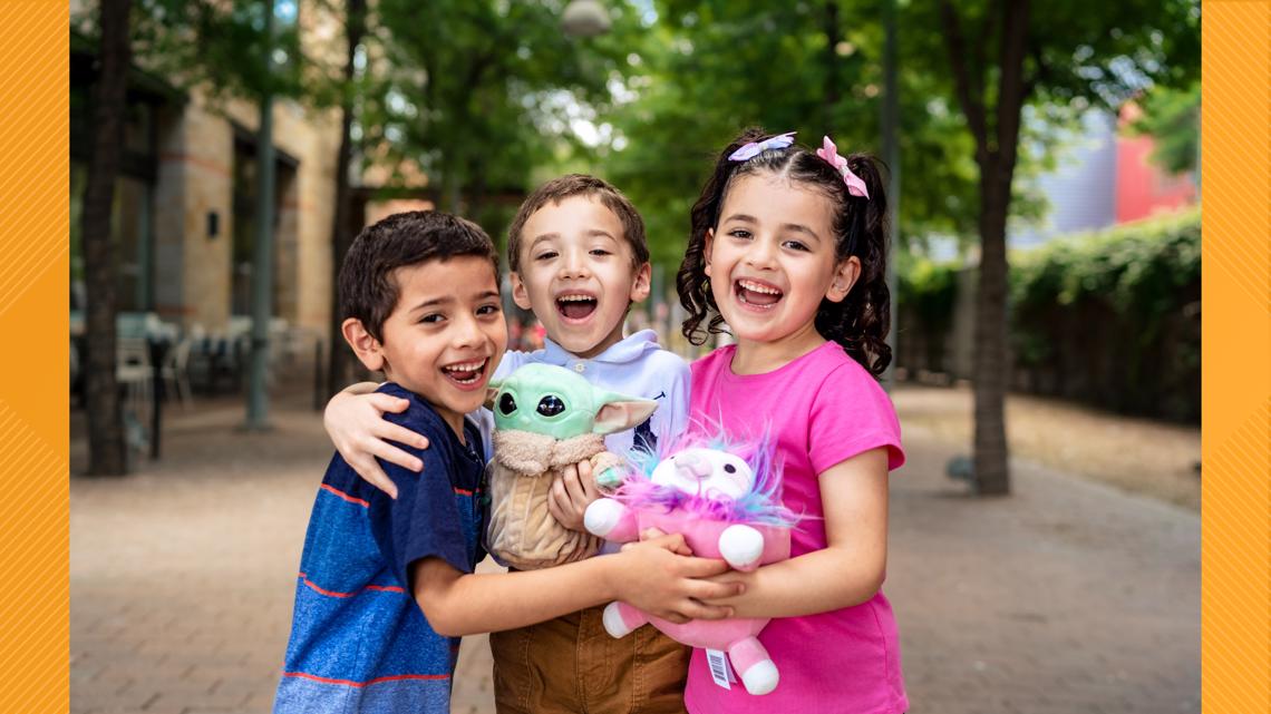 Meet King, Royalti and Prince, three siblings hoping to be adopted together - Vimarsana News