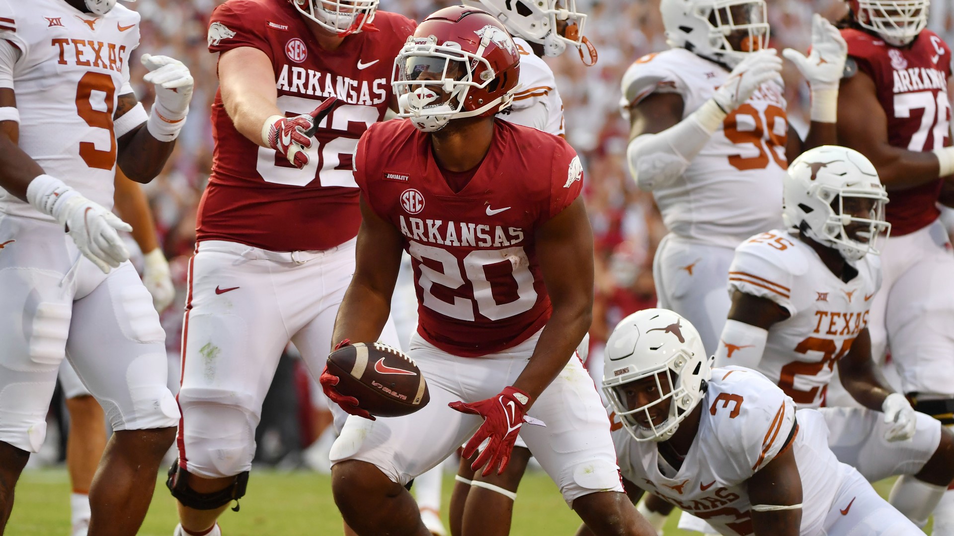 Arkansas Razorbacks run wild on Texas Longhorns in renewed rivalry ...