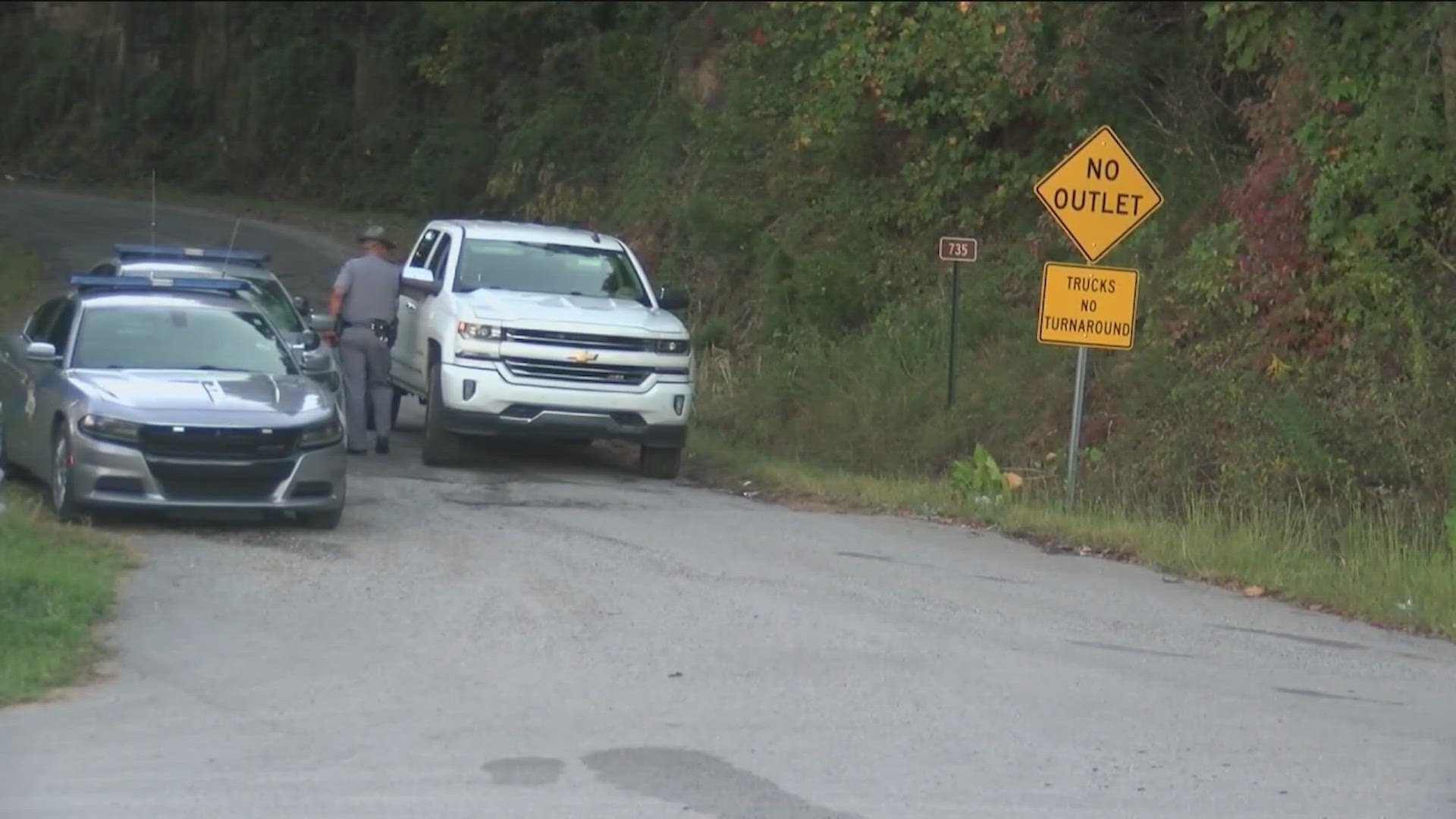 Police in Kentucky believe that a body found in a remote area of the state could be the man who began shooting at cars on a busy highway nearly two weeks ago.