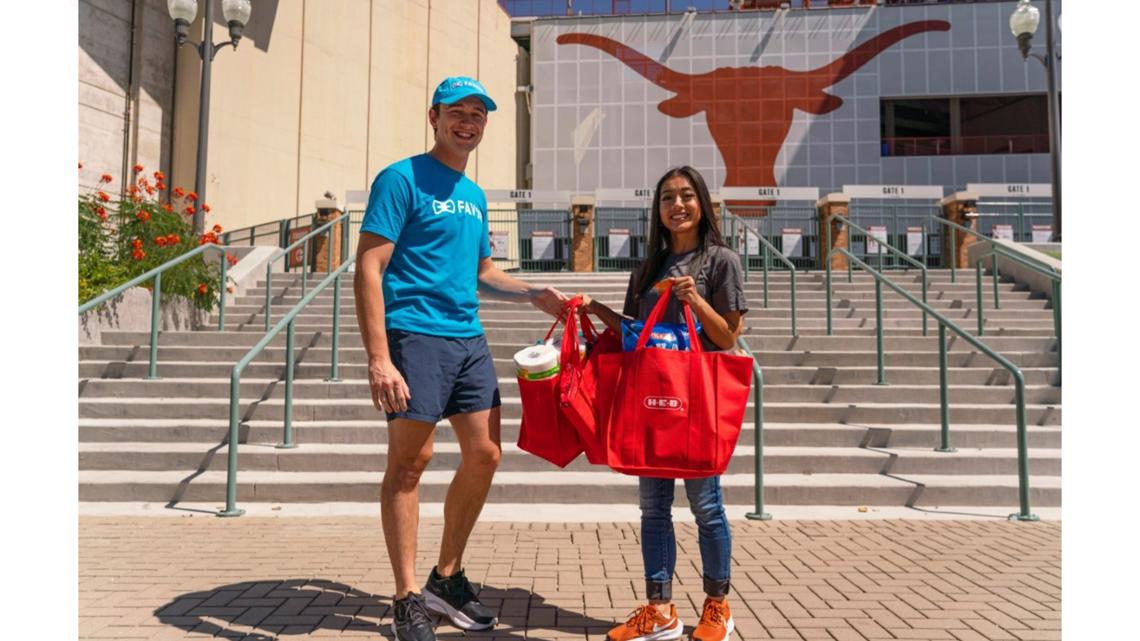 H-E-B Offering Grocery Deliveries On UT Austin Campus | Kvue.com