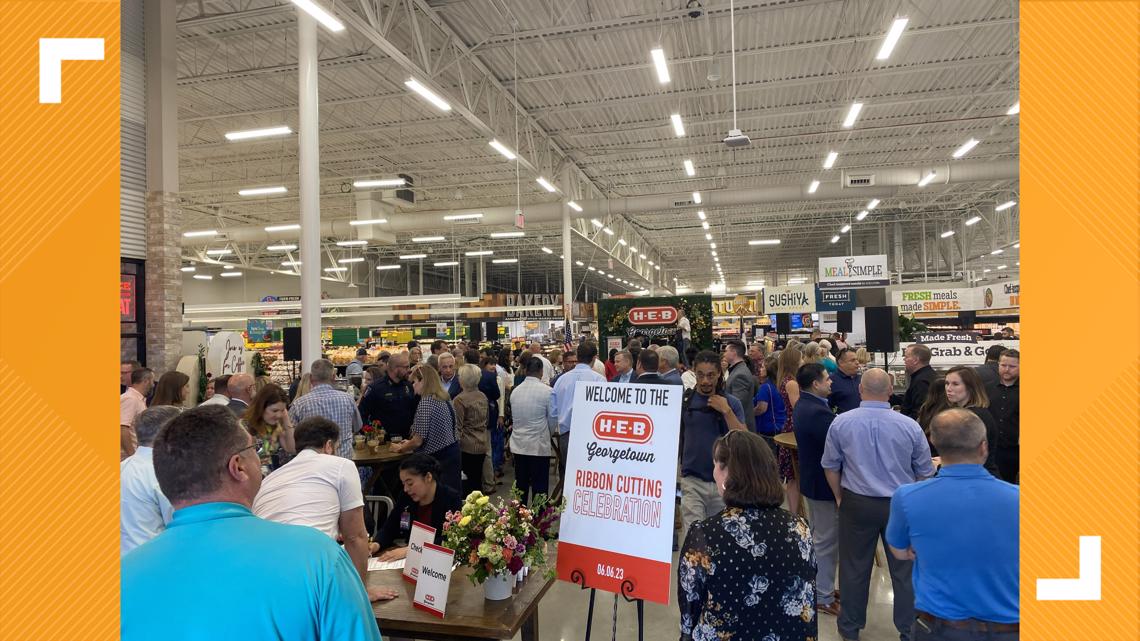 H-E-B In Georgetown's Wolf Lakes Village Set To Open Wednesday | Kvue.com