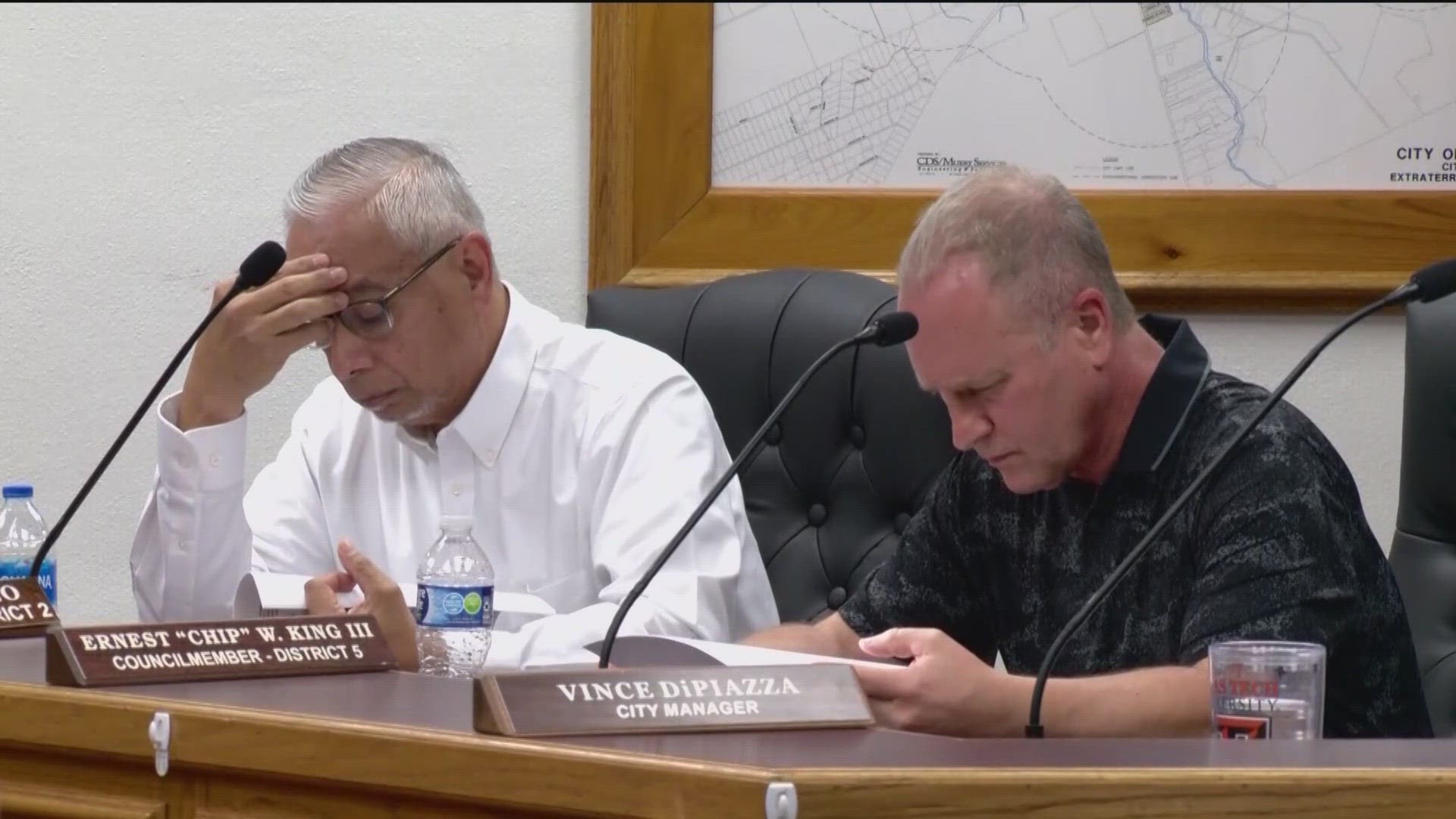 This was the first city council meeting since the former Uvalde mayor announced his retirement.